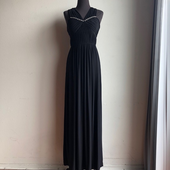 BCBGeneration Dresses & Skirts - BCBG Black Formal Sleeveless Maxi Dress